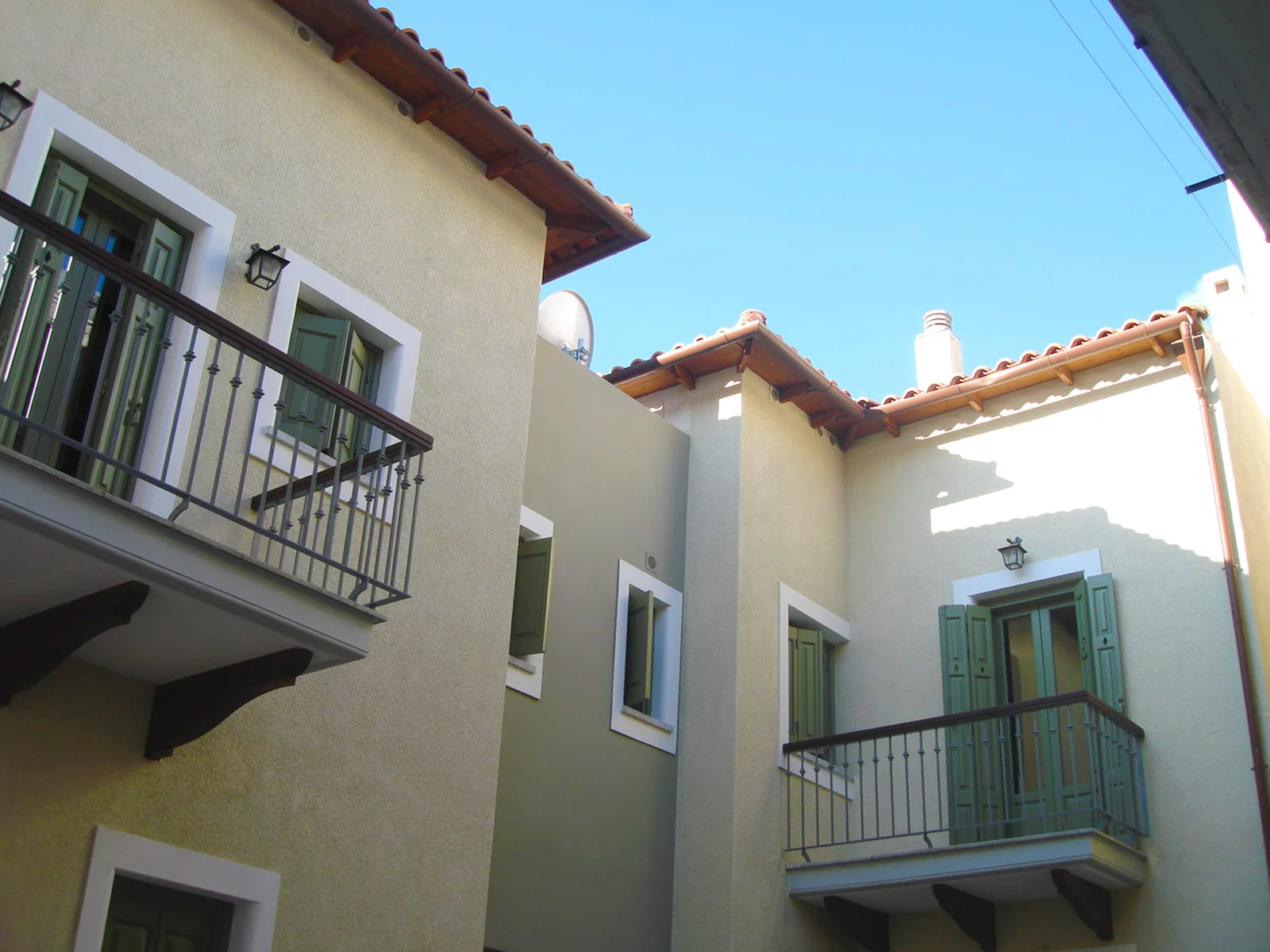 Delphi Housing Complex 