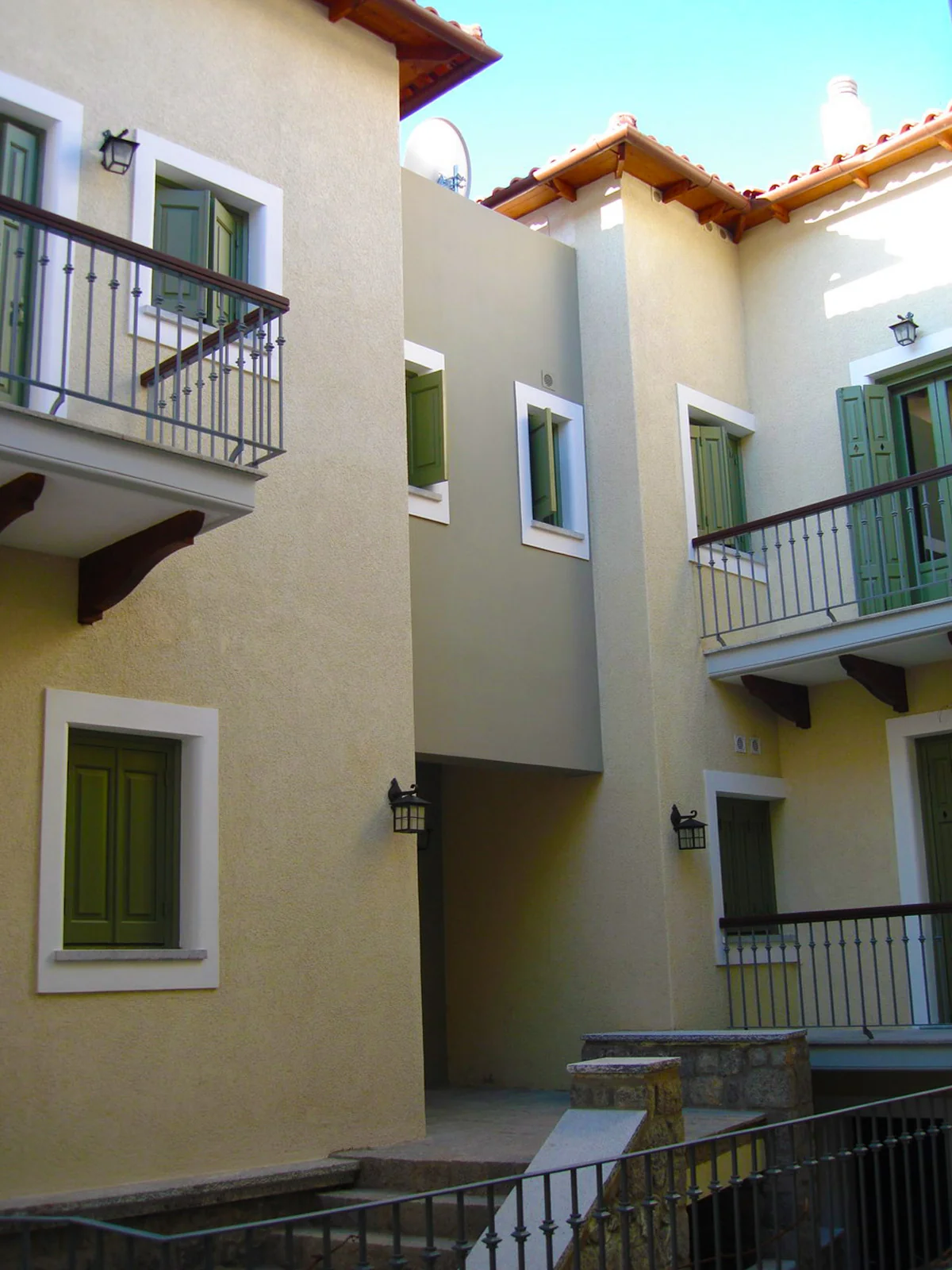 Delphi Housing Complex 