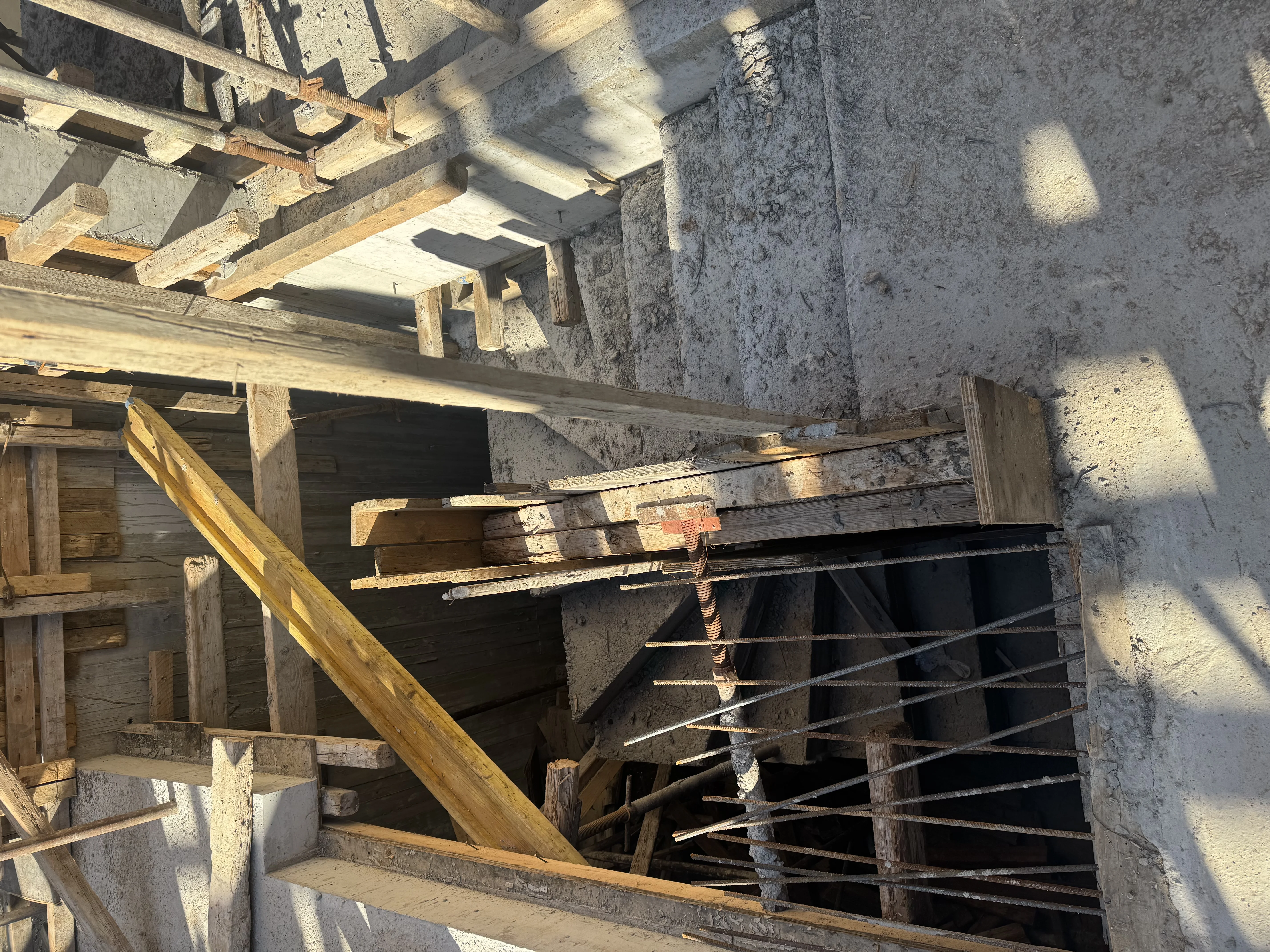 Kryoneri independent residences