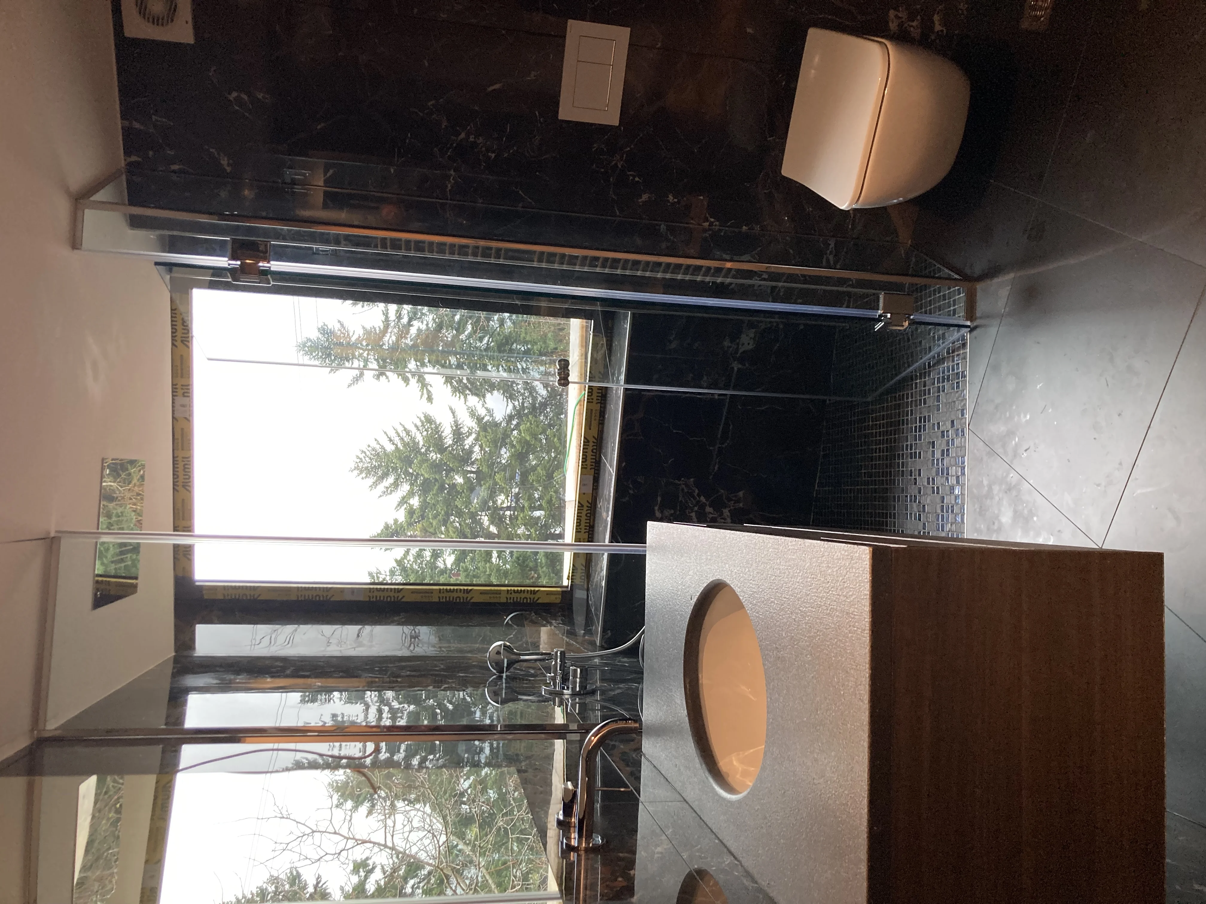 Elatos guestroom spaces & tavern