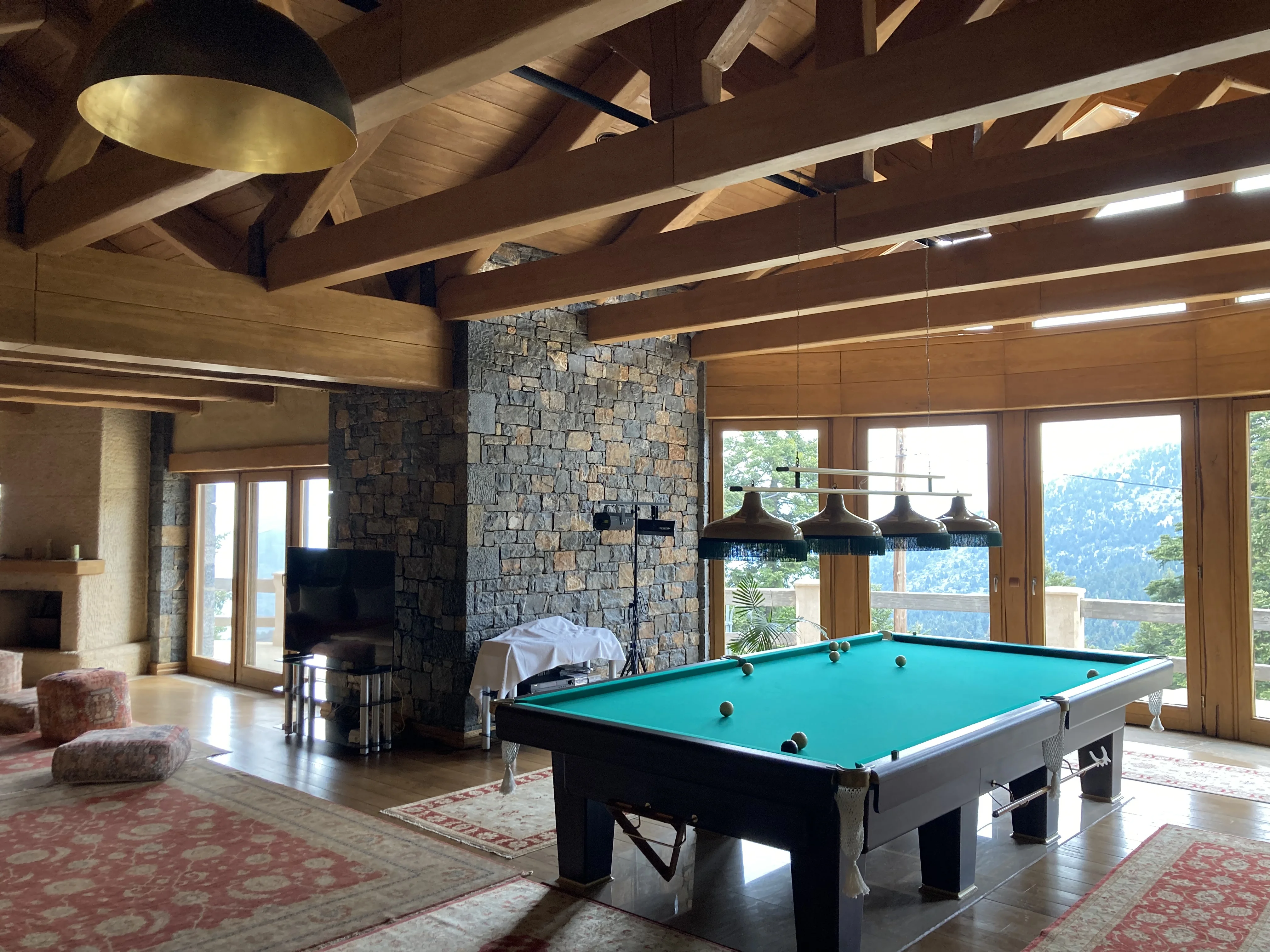 Elatos guestroom spaces & tavern