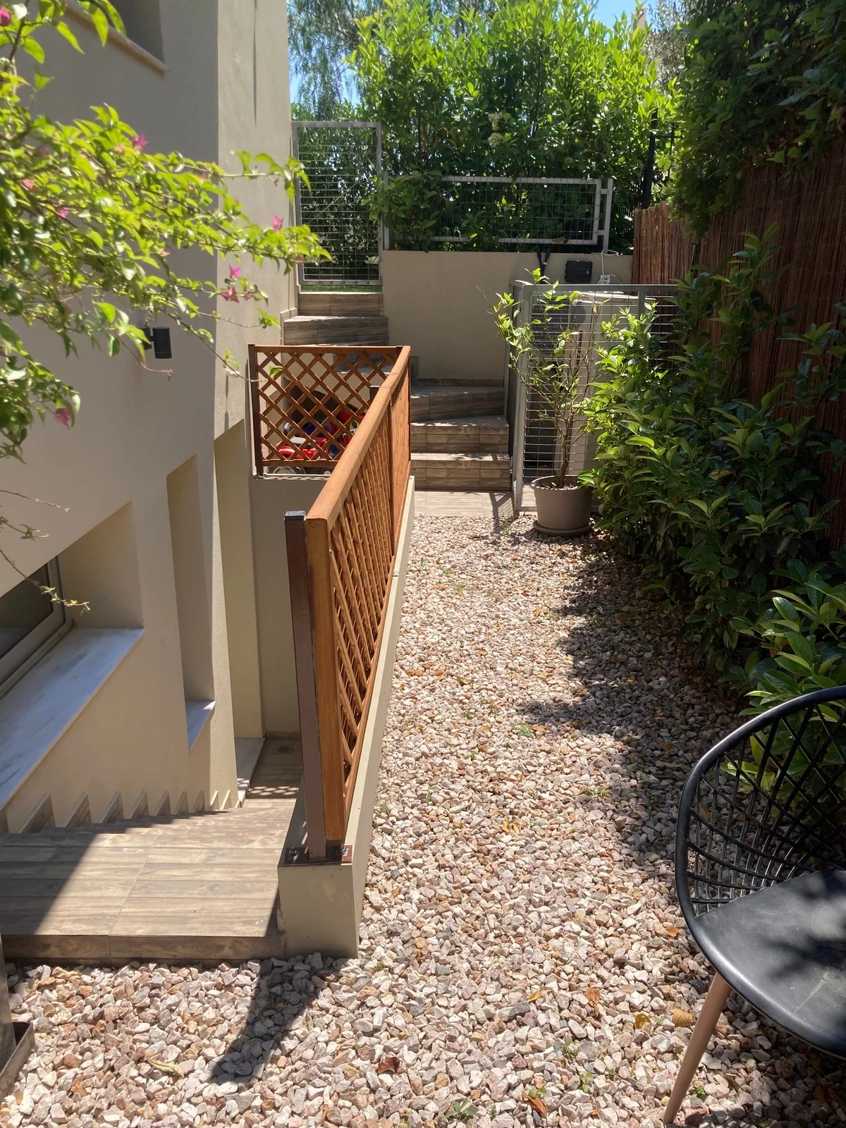 Vari two-storey residential building