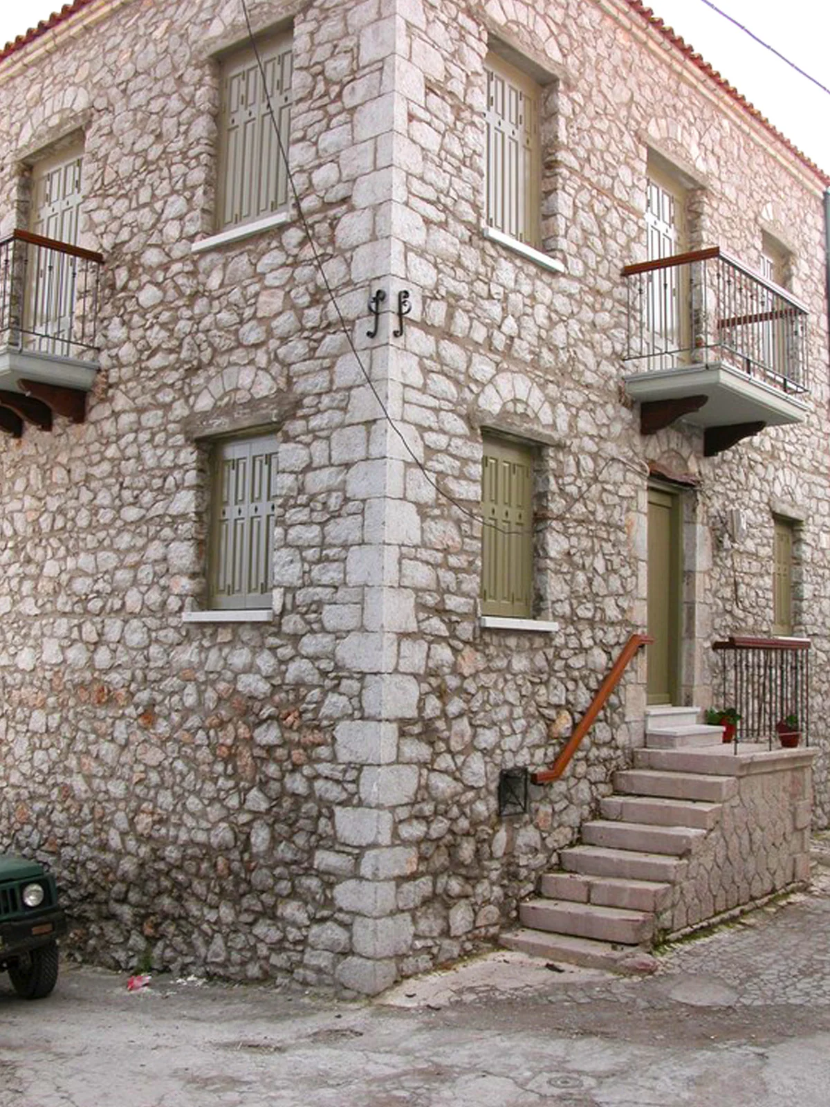 Arachova Restoration of Residence